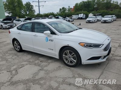 Czwarte zdjęcie samochodu z boku: 2018 FORD FUSION SE HYBRID VIN:3FA6P0LU0JR118822 - miniatura