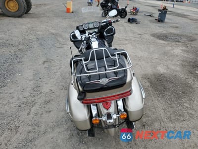 Czwarte zdjęcie samochodu z boku: 2009 KAWASAKI VN1700 B VIN:JKBVNRB119A001611 - miniatura