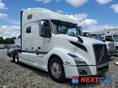 2024 VOLVO VNL SEMI TRUCK 4V4NC9EH5RN635123 - główne zdjęcie licytacji z USA - miniatura