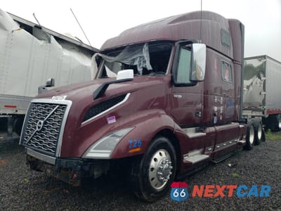 Drugie zdjęcie samochodu z przodu: 2023 VOLVO VNL SEMI TRUCK VIN:4V4NC9EH6PN323972 - miniatura