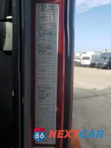 Zdjęcie 10 z 10 samochodu: 2007 VOLVO VNL SEMI TRUCK VIN:4V4NC9GH57N481491 - miniatura
