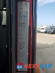 Zdjęcie 10 z 10 samochodu: 2007 VOLVO VNL SEMI TRUCK VIN:4V4NC9GH57N481491 - miniatura