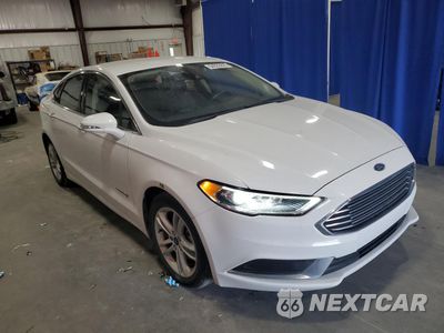 Czwarte zdjęcie samochodu z boku: 2018 FORD FUSION SE HYBRID VIN:3FA6P0LU9JR118818 - miniatura