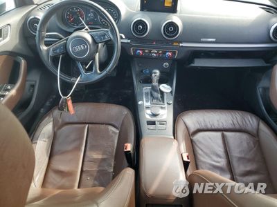 Zdjęcie 8 z 15 samochodu: 2017 AUDI A3 PREMIUM VIN:WAUAUGFFXH1026184 - miniatura