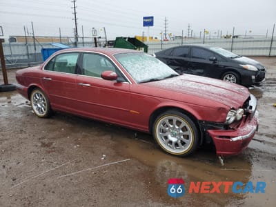 Czwarte zdjęcie samochodu z boku: 2004 JAGUAR XJ8 VIN:SAJWA71C14SG32254 - miniatura