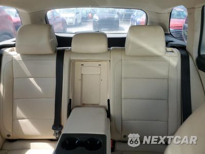 Zdjęcie 11 z 14 samochodu: 2011 VOLKSWAGEN JETTA TDI VIN:3VWML7AJ3BM648552 - miniatura