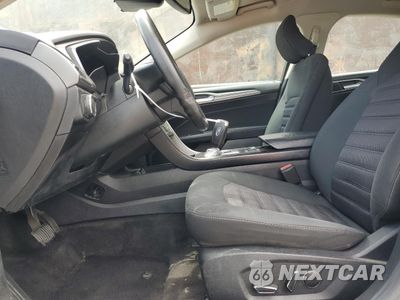 Zdjęcie 7 z 13 samochodu: 2019 FORD FUSION SE VIN:3FA6P0LU3KR124857 - miniatura