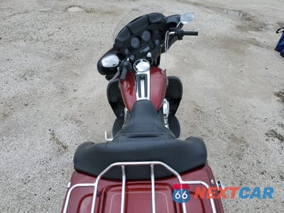 Zdjęcie 6 z 9 samochodu: 2010 HARLEY-DAVIDSON FLHTCU VIN:1HD1FC411AB666697 - miniatura