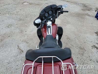Zdjęcie 6 z 9 samochodu: 2010 HARLEY-DAVIDSON FLHTCU VIN:1HD1FC411AB666697 - miniatura