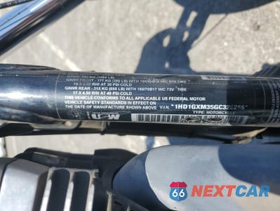 Zdjęcie 8 z 8 samochodu: 2016 HARLEY-DAVIDSON FXDB DYNA STREET BOB VIN:1HD1GXM35GC326266 - miniatura