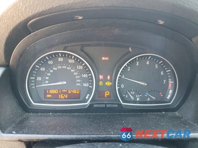 Zdjęcie 9 z 14 samochodu: 2008 BMW X3 3.0SI VIN:WBXPC93438WJ04275 - miniatura