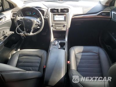 Zdjęcie 8 z 12 samochodu: 2018 FORD FUSION SE HYBRID VIN:3FA6P0LU7JR172120 - miniatura