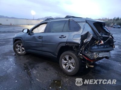 Drugie zdjęcie samochodu z przodu: 2023 TOYOTA RAV4 XLE VIN:2T3W1RFV3PC245347 - miniatura