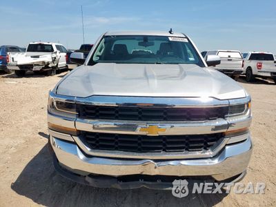 Piąte zdjęcie samochodu w środku: 2019 CHEVROLET SILVERADO LD C1500 LT VIN:2GCRCPECXK1135990 - miniatura