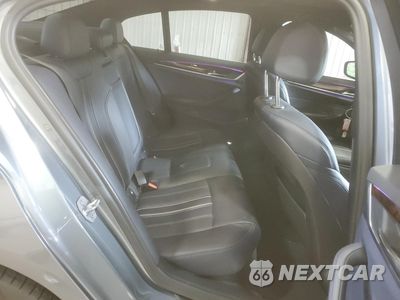 Zdjęcie 10 z 12 samochodu: 2017 BMW 530 XI VIN:WBAJA7C36HG903799 - miniatura
