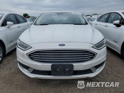 Piąte zdjęcie samochodu w środku: 2018 FORD FUSION SE HYBRID VIN:3FA6P0LU5JR172021 - miniatura
