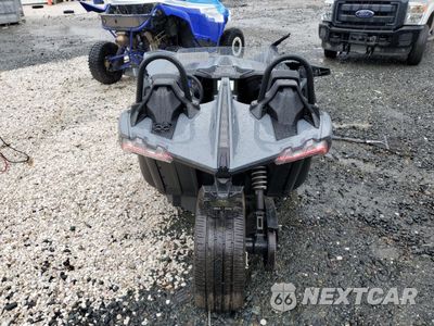 Zdjęcie 6 z 10 samochodu: 2023 POLARIS SLINGSHOT SL VIN:57XAAPGD0P8154486 - miniatura