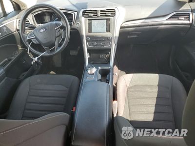 Zdjęcie 8 z 12 samochodu: 2020 FORD FUSION SE VIN:3FA6P0LUXLR119074 - miniatura