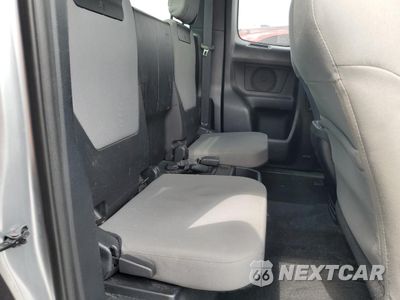 Zdjęcie 10 z 14 samochodu: 2019 TOYOTA TACOMA ACCESS CAB VIN:5TFRX5GNXKX135045 - miniatura