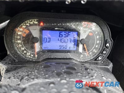 Zdjęcie 7 z 10 samochodu: 2023 POLARIS SLINGSHOT SL VIN:57XAAPGD0P8154486 - miniatura