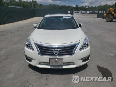 Piąte zdjęcie samochodu w środku: 2015 NISSAN ALTIMA 2.5 VIN:1N4AL3AP3FN905293 - miniatura