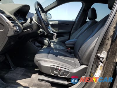 Zdjęcie 7 z 15 samochodu: 2021 BMW X1 SDRIVE28I VIN:WBXJG7C03M5S82828 - miniatura