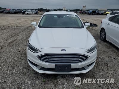 Piąte zdjęcie samochodu w środku: 2018 FORD FUSION SE HYBRID VIN:3FA6P0LU0JR171875 - miniatura