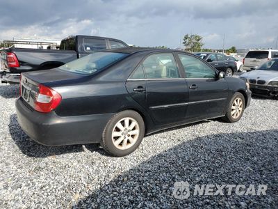 Trzecie zdjęcie samochodu z tyłu: 2003 TOYOTA CAMRY LE VIN:4T1BE30K43U220862 - miniatura