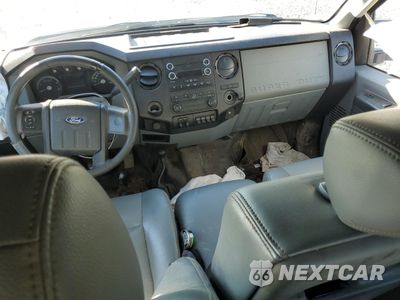 Zdjęcie 8 z 13 samochodu: 2015 FORD F550 SUPER DUTY VIN:1FD0W5HT4FEA15778 - miniatura
