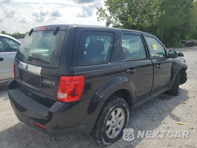 Trzecie zdjęcie samochodu z tyłu: 2011 MAZDA TRIBUTE I VIN:4F2CY0C70BKM03689 - miniatura