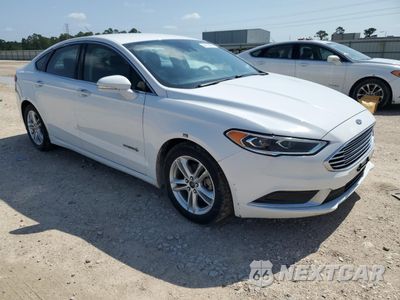 Czwarte zdjęcie samochodu z boku: 2018 FORD FUSION SE HYBRID VIN:3FA6P0LUXJR171933 - miniatura
