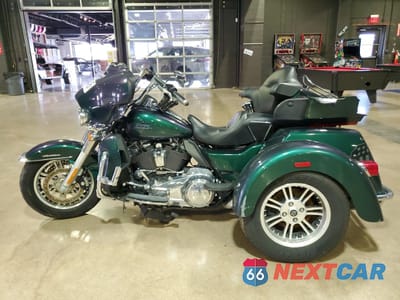 Trzecie zdjęcie samochodu z tyłu: 2021 HARLEY-DAVIDSON FLHTCUTG VIN:1HD1MAF17MB855883 - miniatura