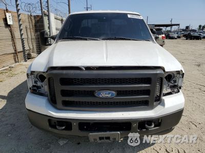 Piąte zdjęcie samochodu w środku: 2004 FORD F250 SUPER DUTY VIN:1FTNW20P04EB51085 - miniatura