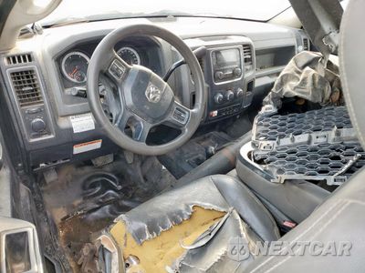 Zdjęcie 8 z 12 samochodu: 2013 RAM 5500 VIN:3C7WRNAL1DG563973 - miniatura