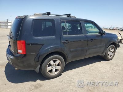 Trzecie zdjęcie samochodu z tyłu: 2011 HONDA PILOT EX VIN:5FNYF4H49BB087109 - miniatura
