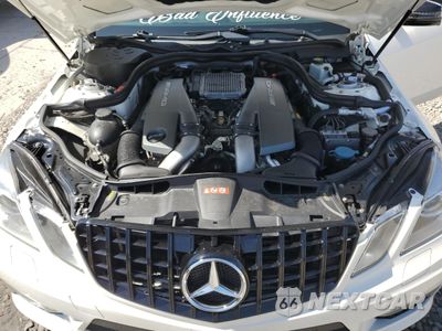 Zdjęcie 11 z 14 samochodu: 2012 MERCEDES-BENZ E 63 AMG VIN:WDDHF7EB7CA603777 - miniatura