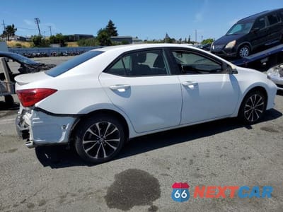 Trzecie zdjęcie samochodu z tyłu: 2017 TOYOTA COROLLA L VIN:5YFBURHEXHP615075 - miniatura