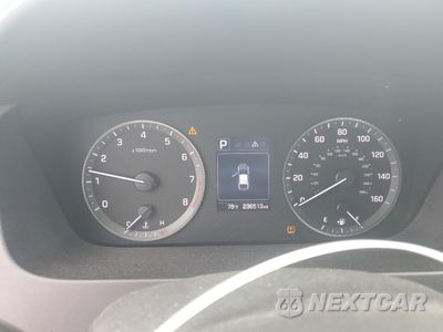 Zdjęcie 9 z 12 samochodu: 2017 HYUNDAI SONATA SPORT VIN:5NPE34AF9HH578250 - miniatura
