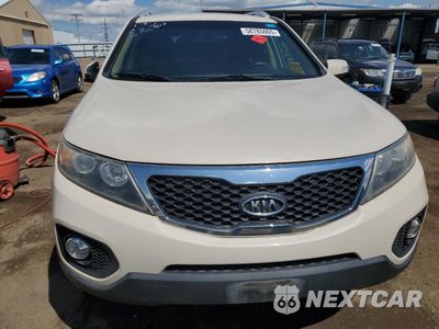 Piąte zdjęcie samochodu w środku: 2011 KIA SORENTO BASE VIN:5XYKTDA18BG019407 - miniatura