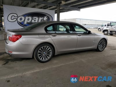 Trzecie zdjęcie samochodu z tyłu: 2011 BMW 740 LI VIN:WBAKB4C59BC574287 - miniatura