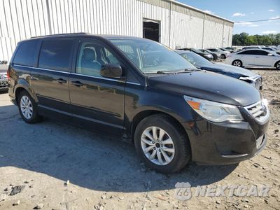 Czwarte zdjęcie samochodu z boku: 2012 VOLKSWAGEN ROUTAN SE VIN:2C4RVABG2CR393504 - miniatura