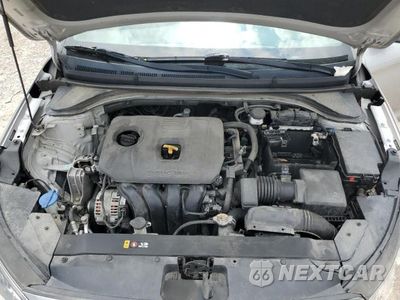 Zdjęcie 11 z 13 samochodu: 2020 HYUNDAI ELANTRA SEL VIN:5NPD84LF5LH611974 - miniatura