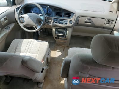 Zdjęcie 8 z 13 samochodu: 2001 TOYOTA SIENNA LE VIN:4T3ZF13C61U348612 - miniatura