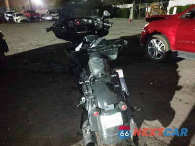 Czwarte zdjęcie samochodu z boku: 2018 HARLEY-DAVIDSON FLHXS STREET GLIDE SPECIAL VIN:1HD1KRC38JB622438 - miniatura