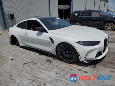 Czwarte zdjęcie samochodu z boku: 2024 BMW M4 COMPETITION VIN:WBS33AZ04RCR86974 - miniatura