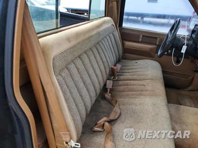 Zdjęcie 10 z 13 samochodu: 1989 CHEV GMT-400 C1500 VIN:1GCDC14KXKZ254761 - miniatura