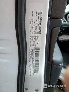 Zdjęcie 15 z 15 samochodu: 2015 JEEP GRAND CHEROKEE OVERLAND VIN:1C4RJFCG8FC698994 - miniatura