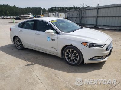 Czwarte zdjęcie samochodu z boku: 2017 FORD FUSION SE HYBRID VIN:3FA6P0LU6HR409531 - miniatura