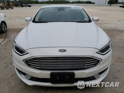 Piąte zdjęcie samochodu w środku: 2018 FORD FUSION SE HYBRID VIN:3FA6P0LU0JR171813 - miniatura