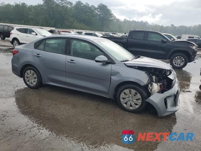 Czwarte zdjęcie samochodu z boku: 2019 KIA RIO S VIN:3KPA24AB0KE182279 - miniatura
